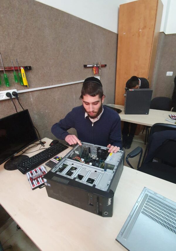 תמונה של WhatsApp‏ 2024-03-20 בשעה 11.24.17_3dcd35f5